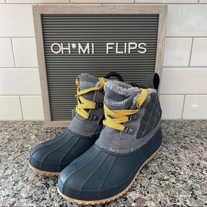 Khombu Sofia Womens Duck Boots Gray Yellow NWT